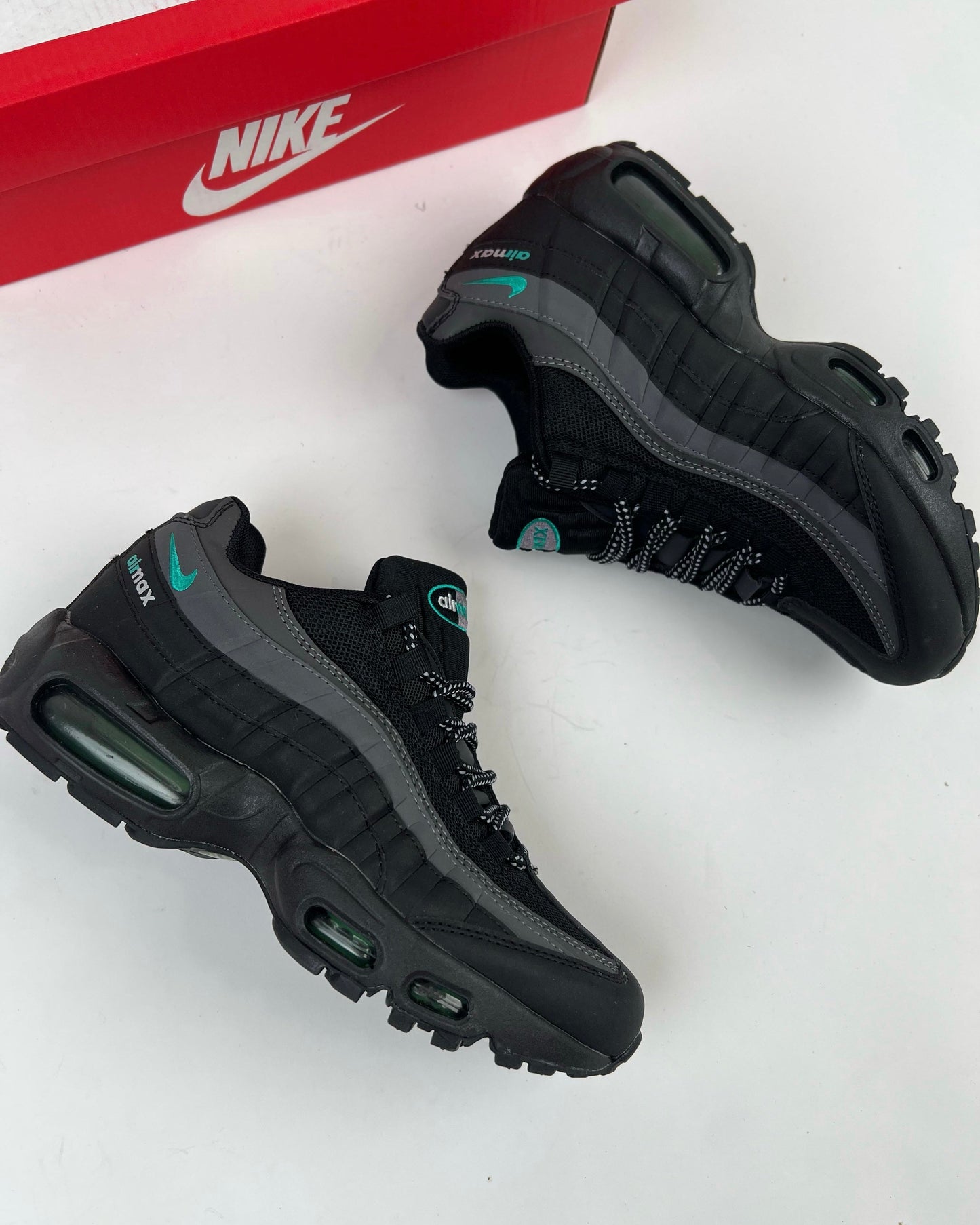 Nike Air Max 95 Black And Blue
