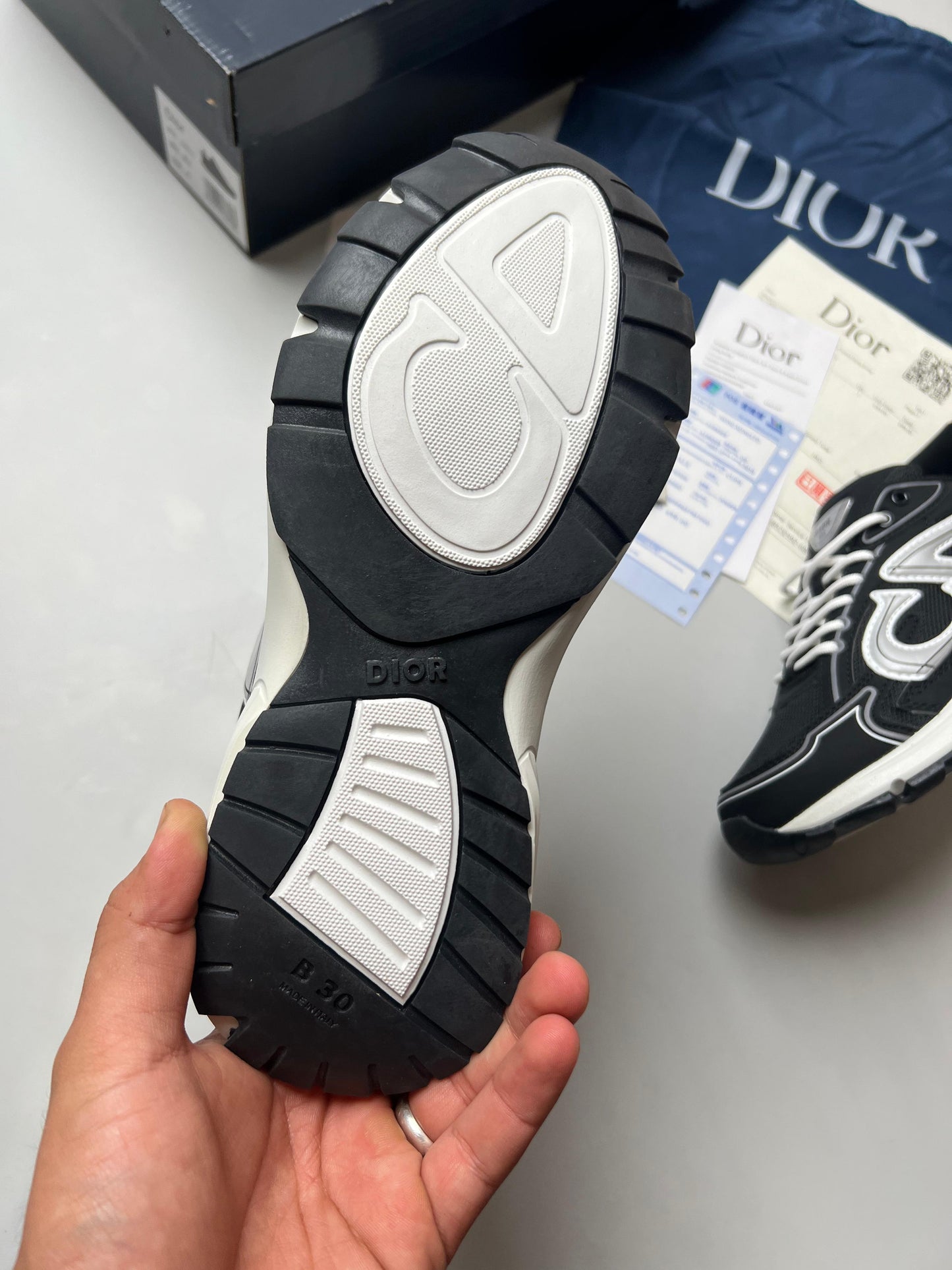 Dior B30 Black&White