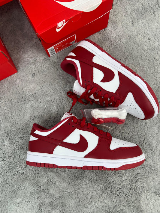 Nike Dunk 2025