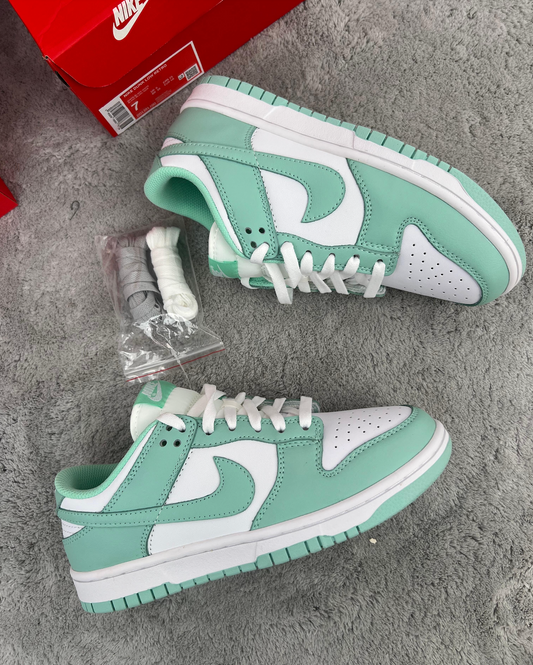 Nike Dunk 2025