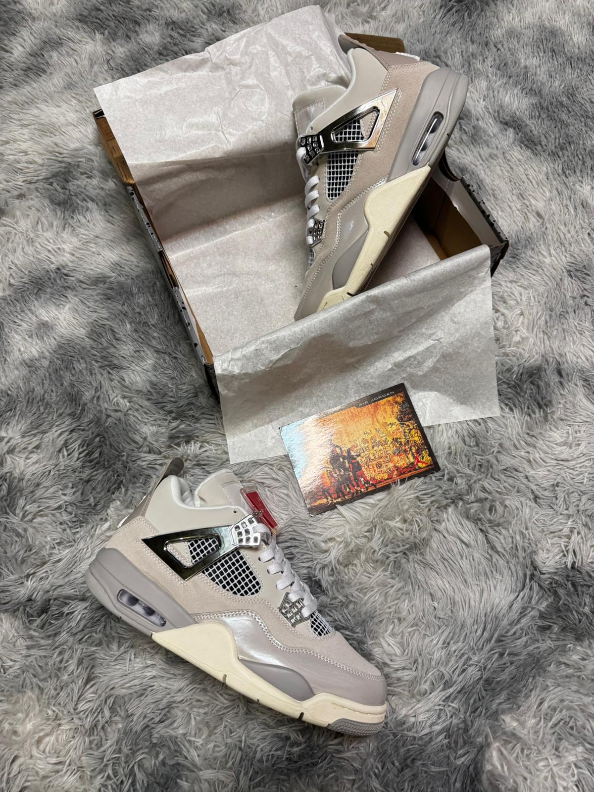 Jordan Retro 4 Frozen Moments