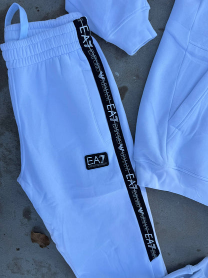 Chandal Armani EA7 White Black