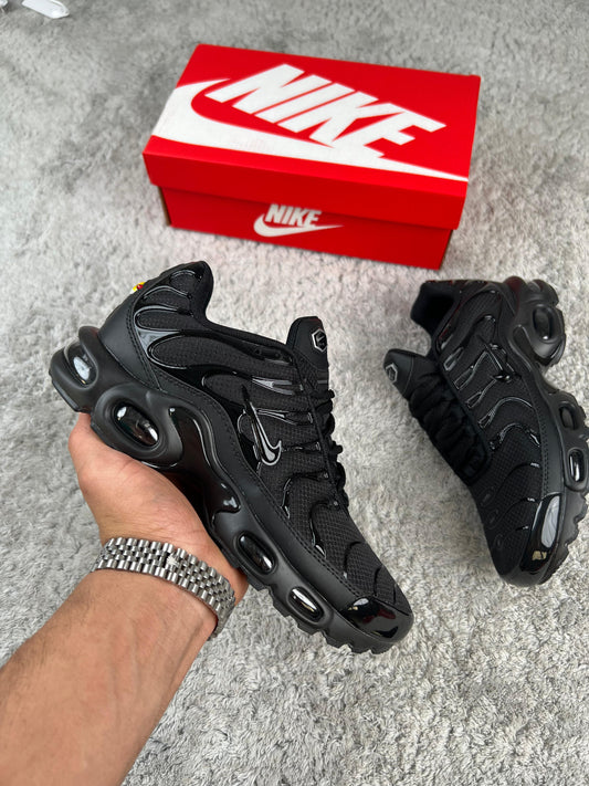 Nike Air Max Tn Black