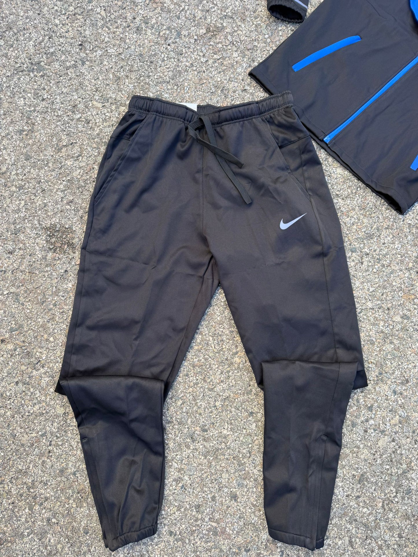 Conjunto Nike Miller Black And Blue