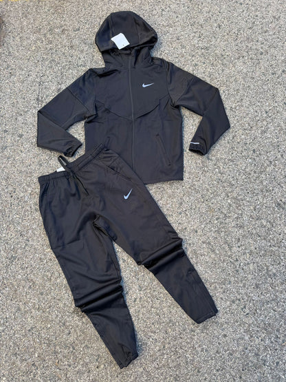 Conjunto Nike Miller Black