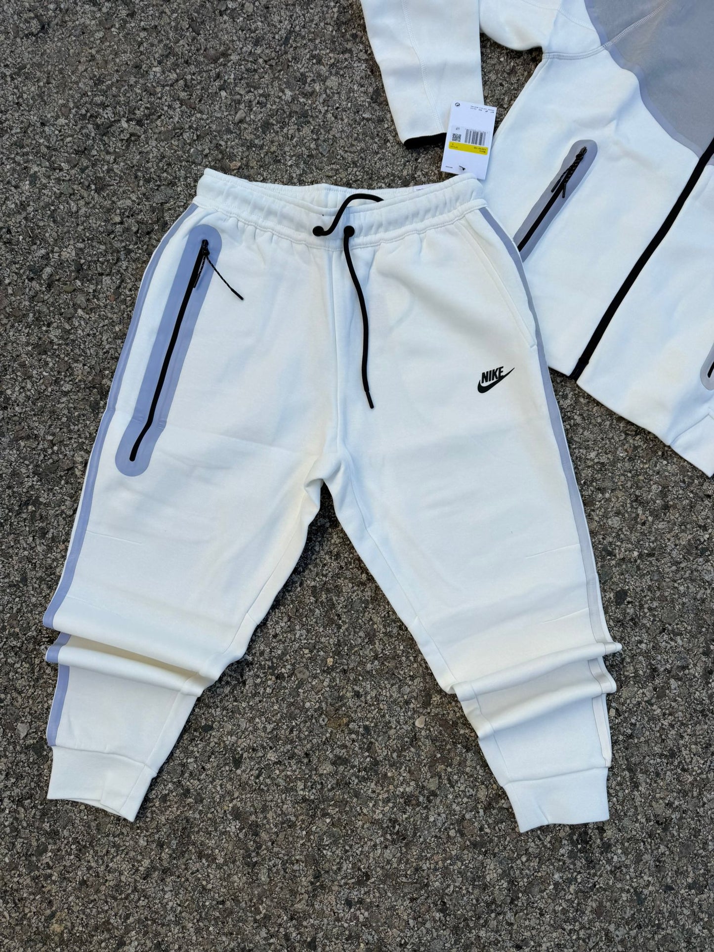 Nike Tech Fleece Electrico 2025/2026