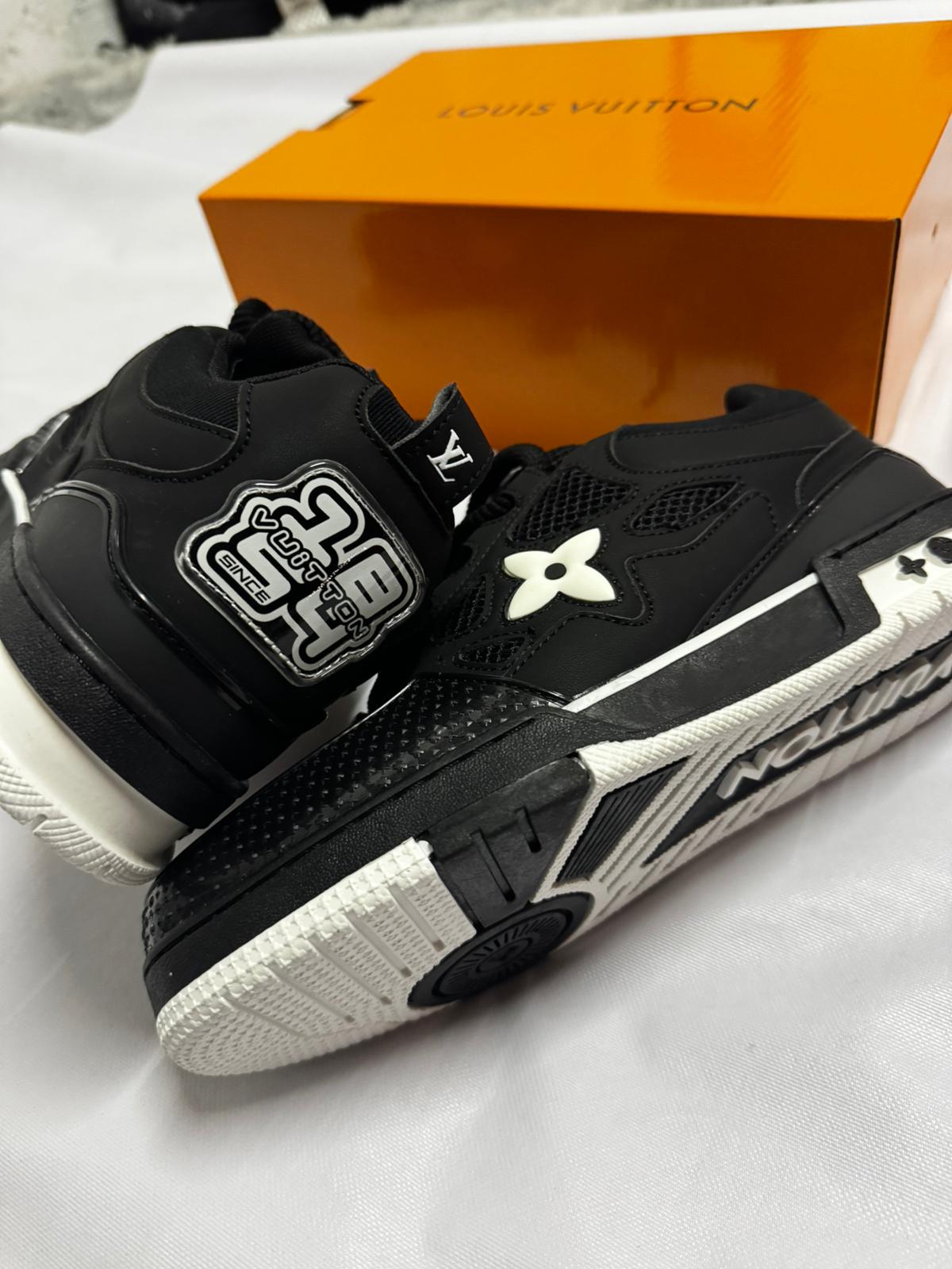 Louis Vuitton Skate Black