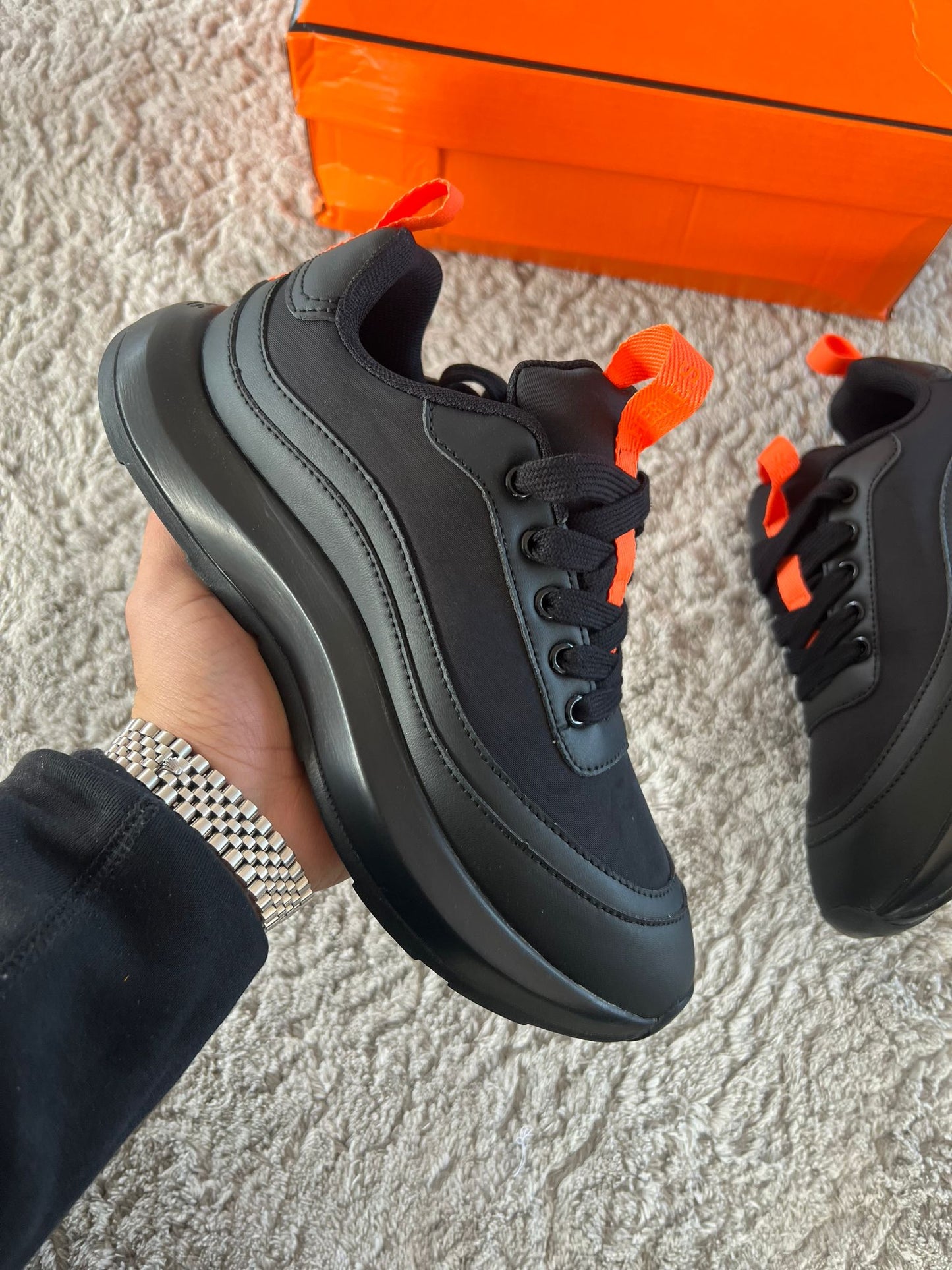 Hermes Trainer Black