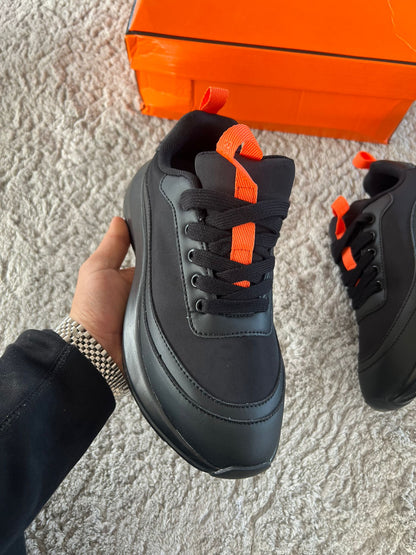 Hermes Trainer Black