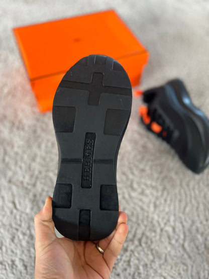 Hermes Trainer Black