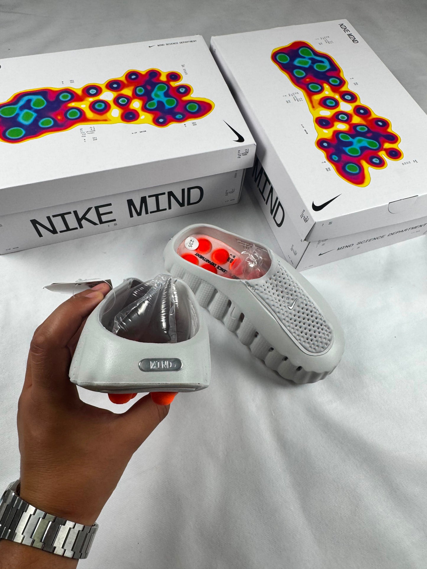 Nike Mind -001 Grey
