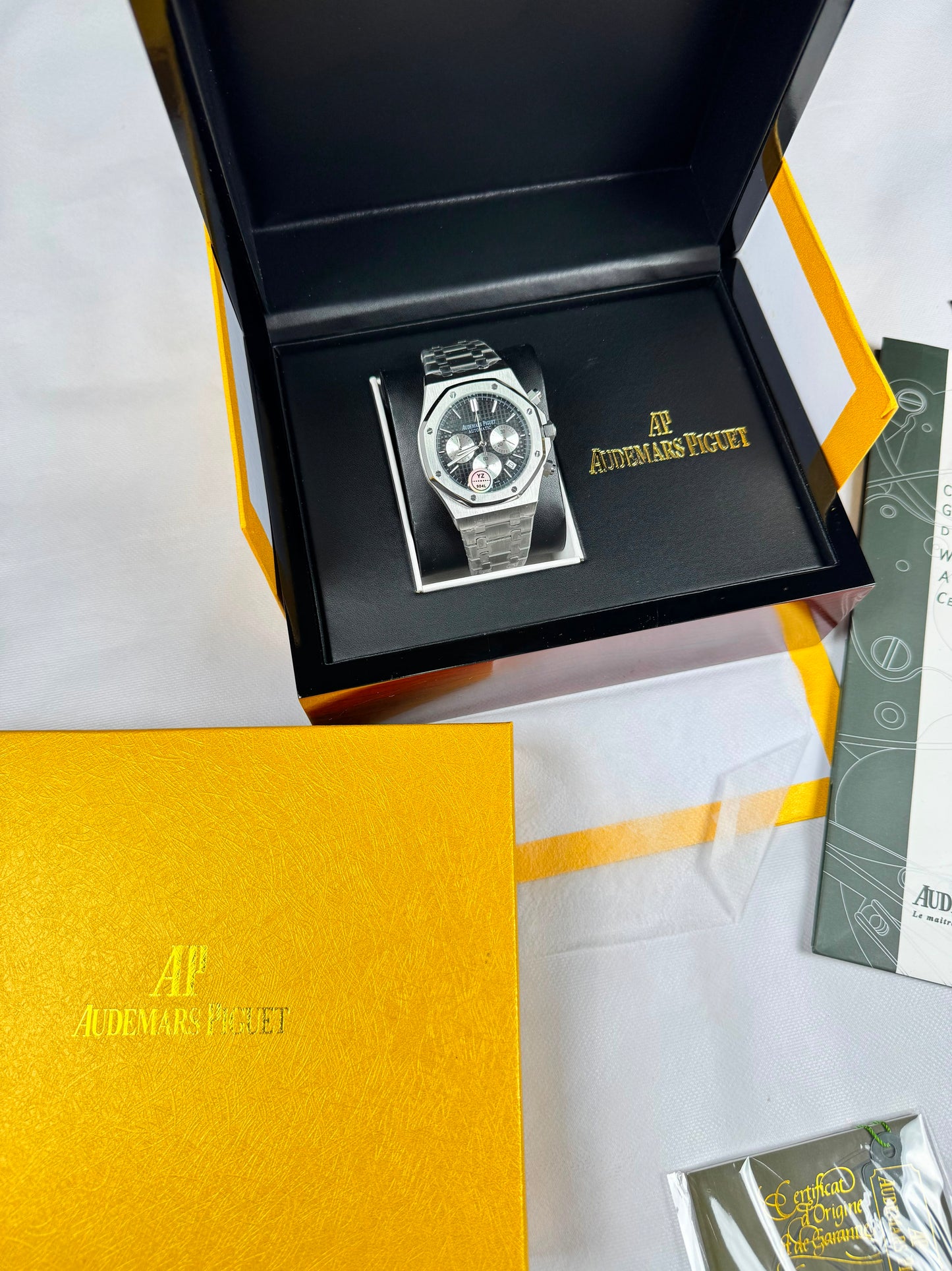 Reloj Audemars Piguet Grey And Black (Maxima Calidad)