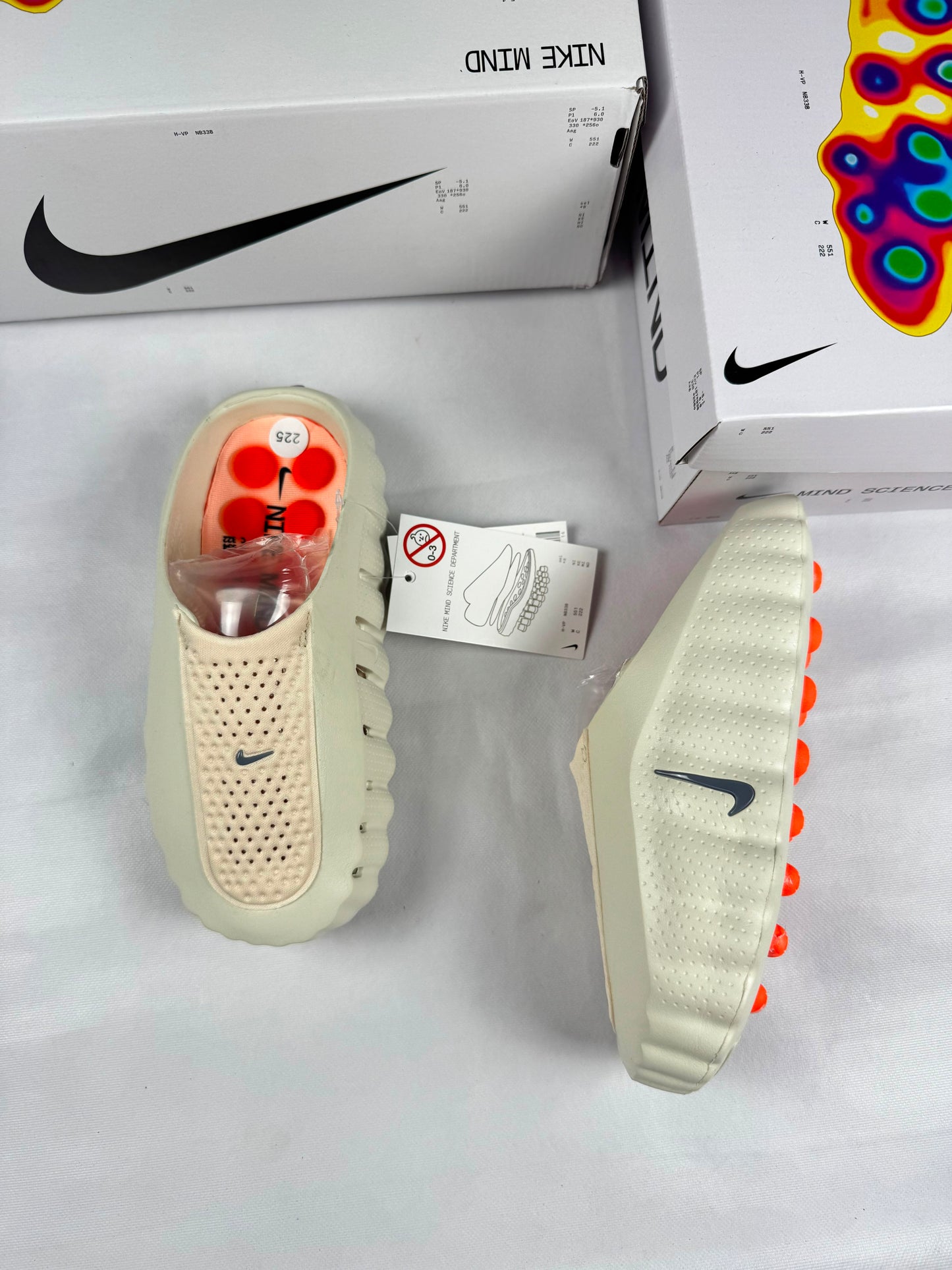 Nike Mind -001 Beige