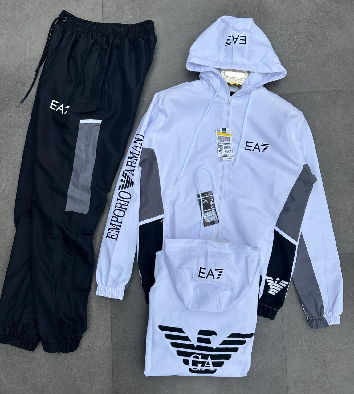 Chandal Armani EA7 WGB