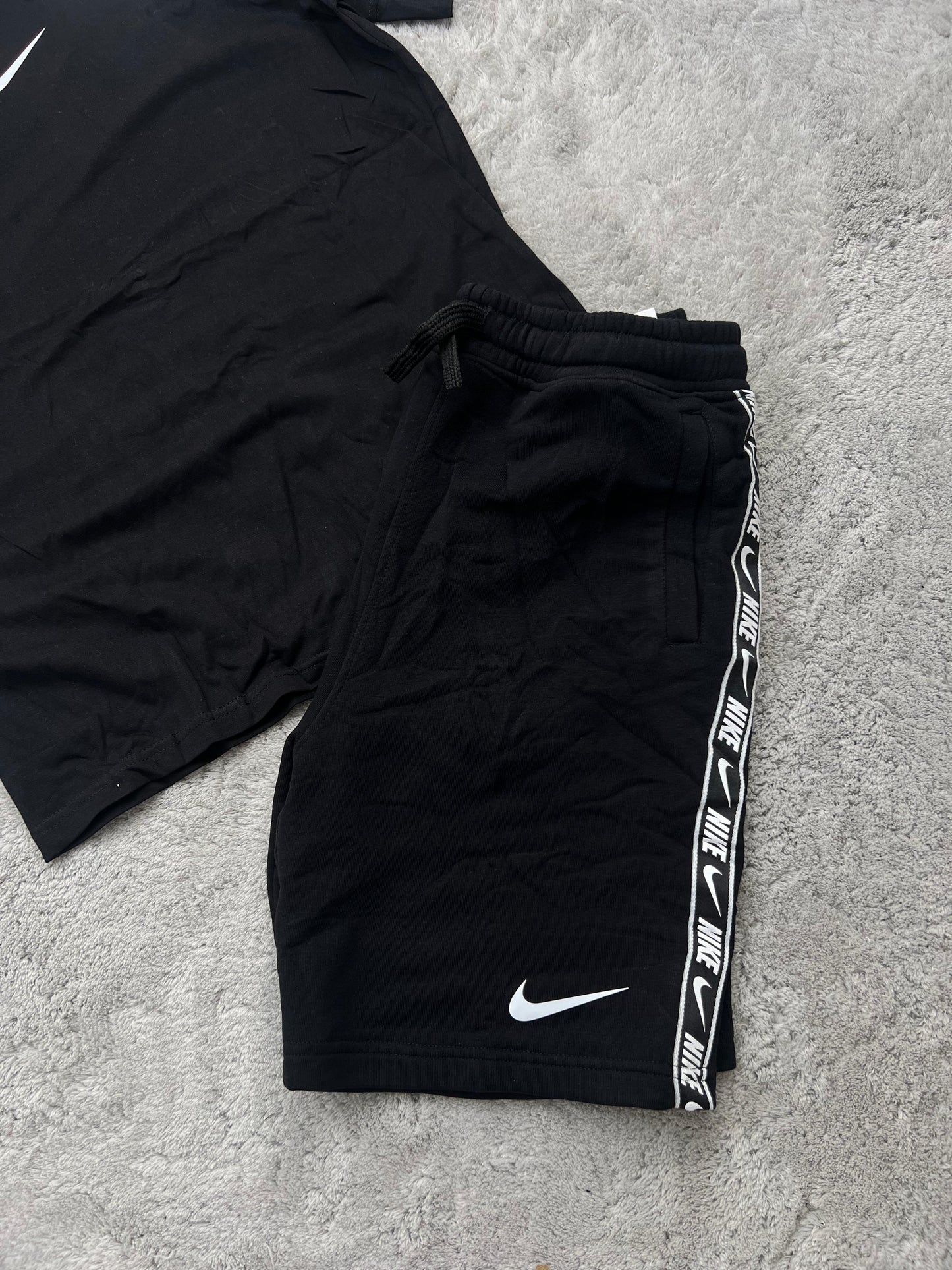 Conjunto Nike Black