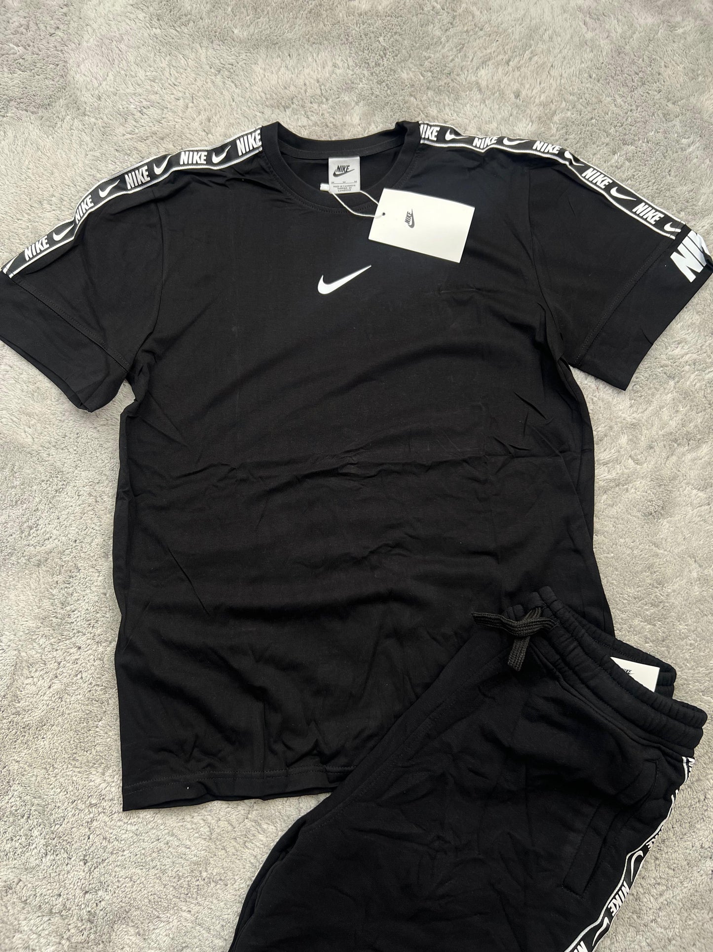 Conjunto Nike Black