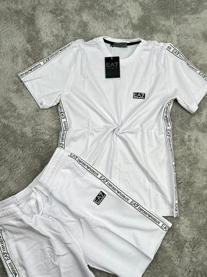Conjunto Emporio Armani EA7 White