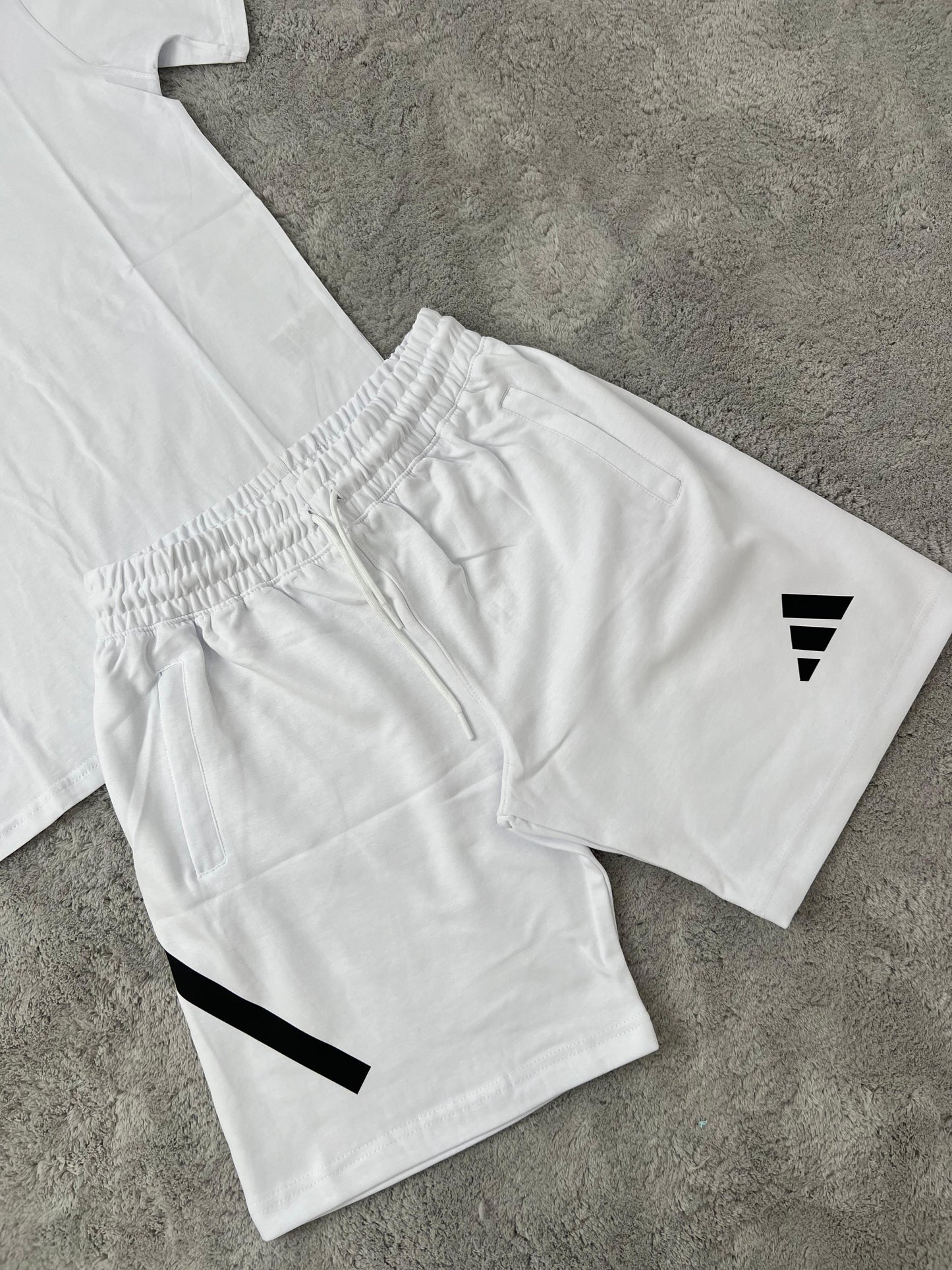 Conjunto Adidas 2026 White