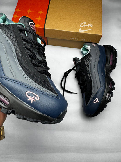 Nike Air Max 95 With Pink