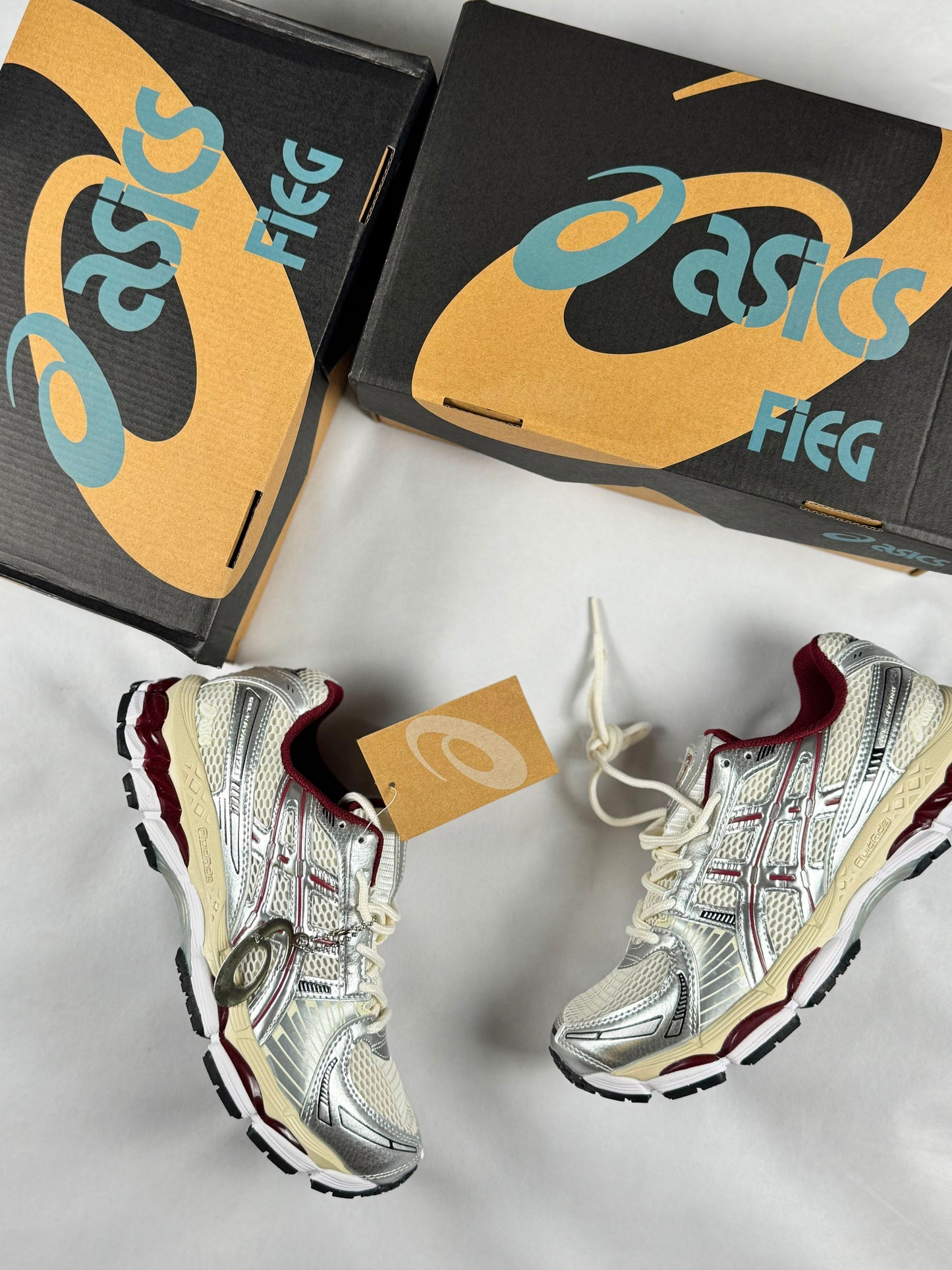 Asics Gel Kayano-14