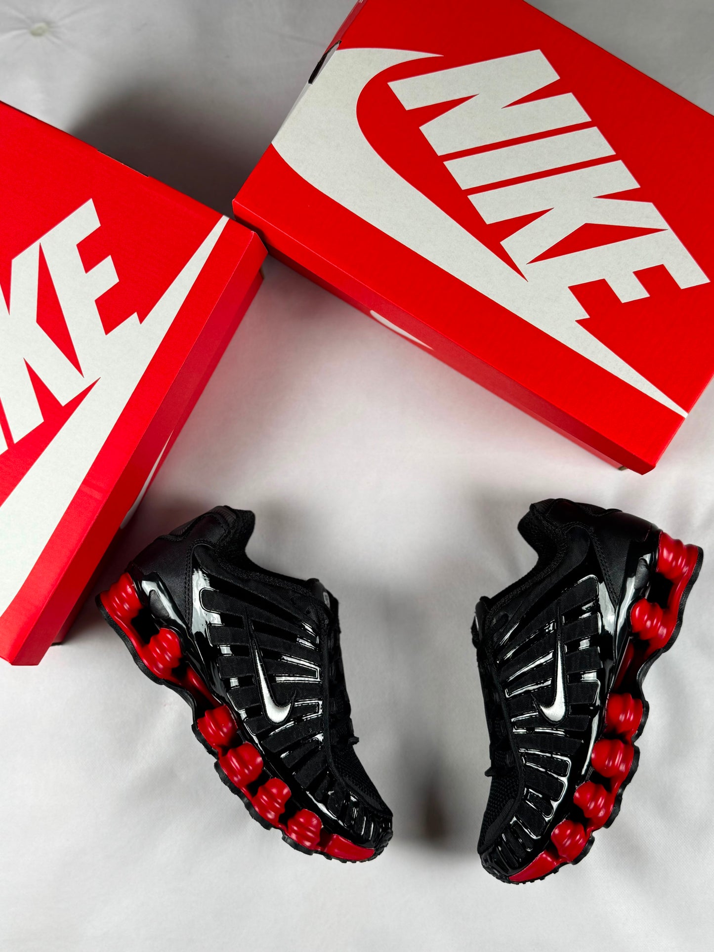 Shox TL Black And Red