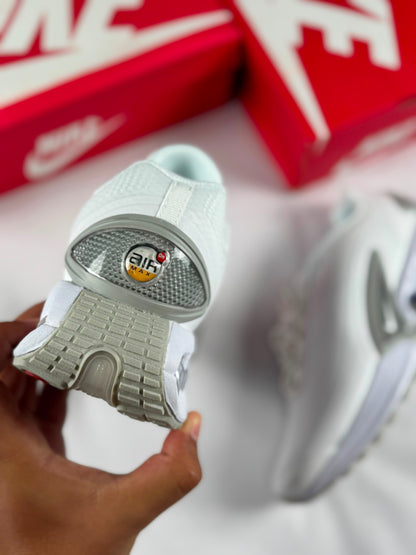 Nike Air Max Dn White