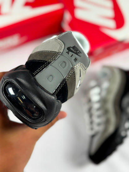 Nike Air Max 95 Black And Grey