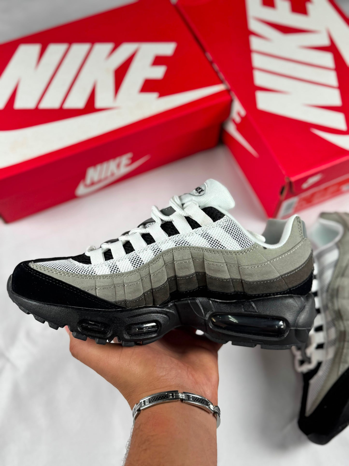 Nike Air Max 95 Black And Grey