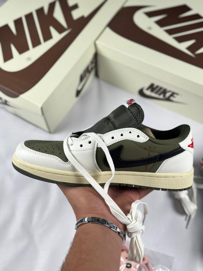 Nike Air Jordan 1 Low x Travis