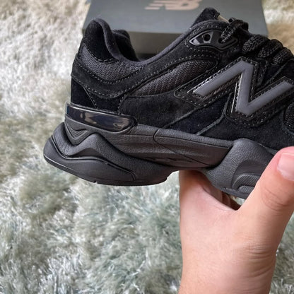 New Balance 9060 All Black