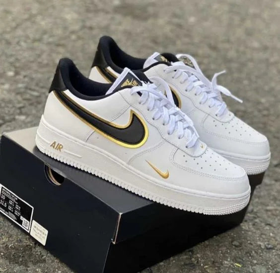 Nike Air Force 1 Low Branco Dupla virgula Doradas